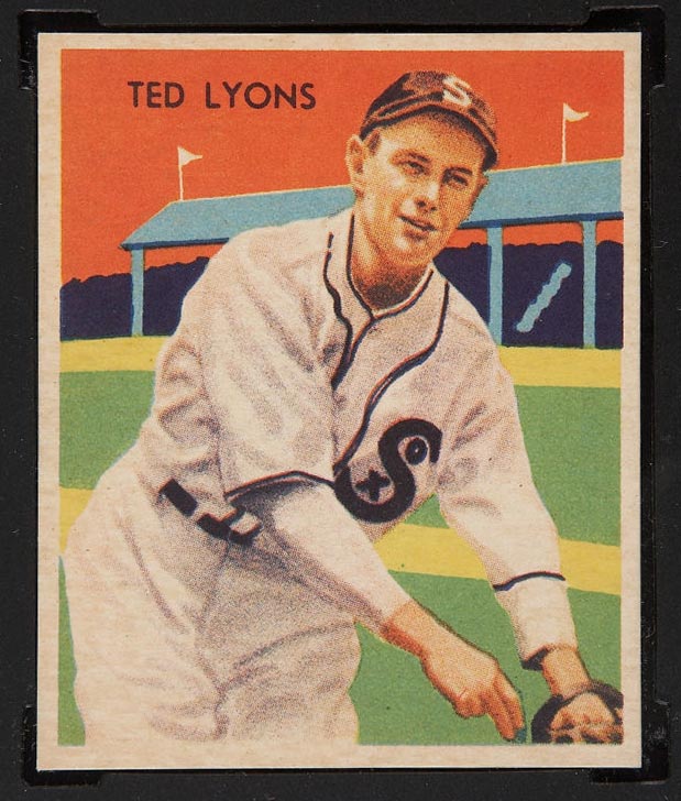 1934-1936 R327 Diamond Stars #43 Ted Lyons (1935) Chicago White Sox - Front