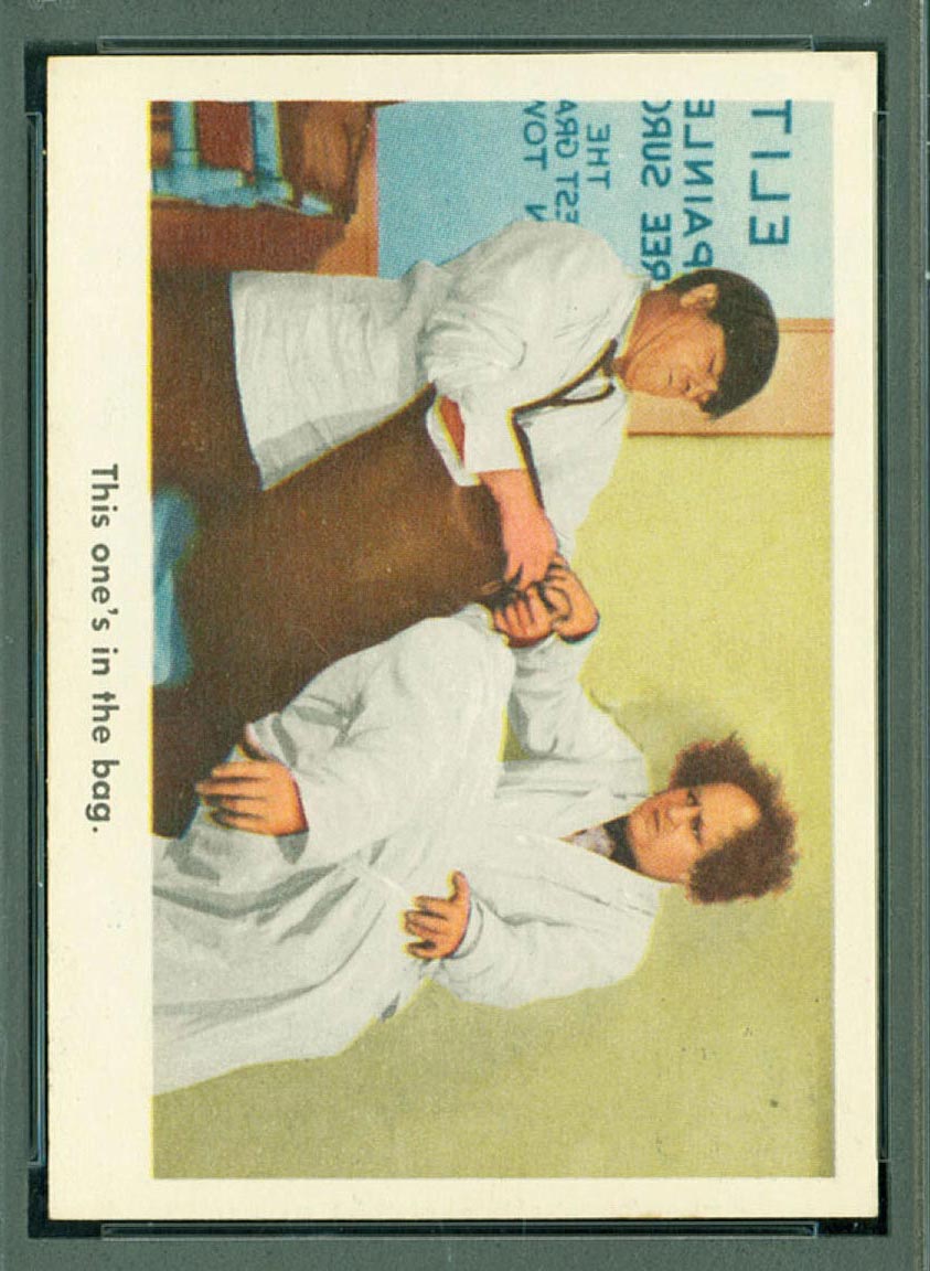 1959 Fleer Three Stooges #30 In the bag - Front