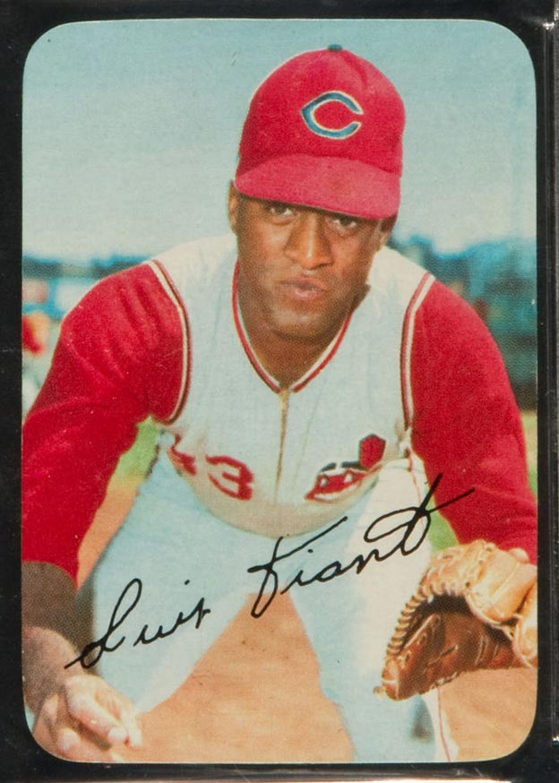 1969 Topps Supers #13 Luis Tiant Cleveland Indians - Front
