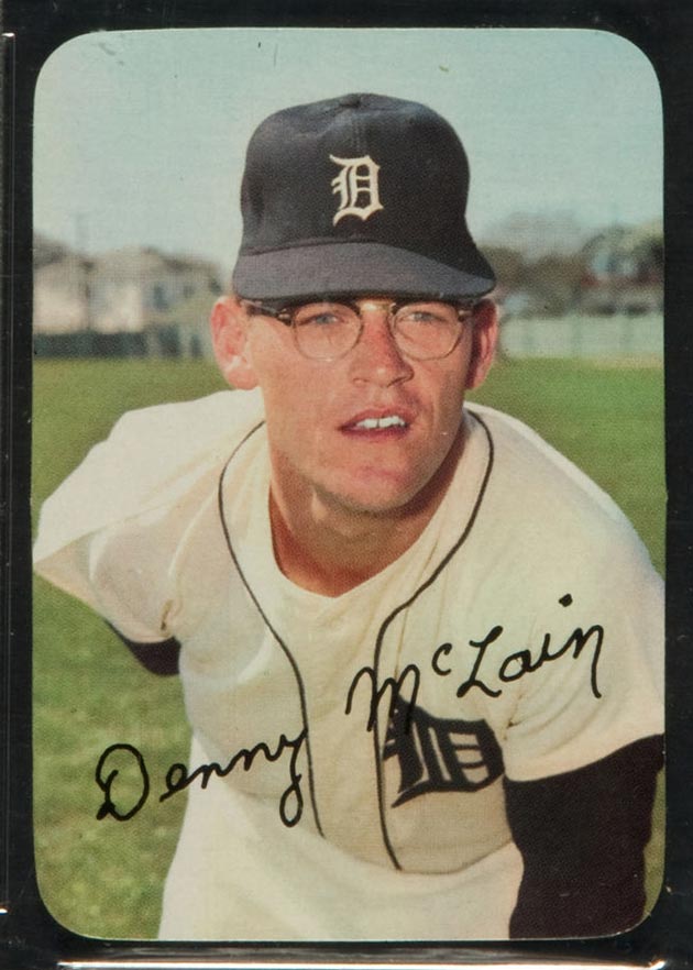 1969 Topps Supers #17 Denny McLain Detroit Tigers - Front
