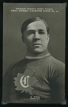 1910-1911 Sweet Caporal #41 Didier Pitre Canadiens - Front