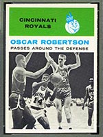 1961-1962 Fleer #61 Oscar Robertson (In Action) Cincinnati Royals - Front