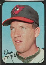 1969 Topps Supers #1 Dave McNally Baltimore Orioles - Front