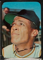 1969 Topps Supers #49 Maury Wills Montreal Expos - Front